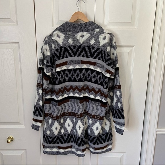 Vintage Southwestern Aztec Tribal Long Line Open Front Knit Cardigan Sweater - Picture 9 of 9